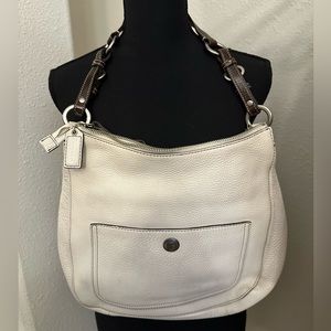 Coach Bag in White with a Turquoise Lining